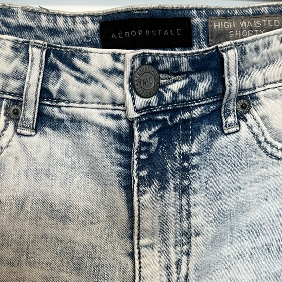 Women’s Aeropostale High Waisted Shorty Jean Shorts - Picture 7 of 9